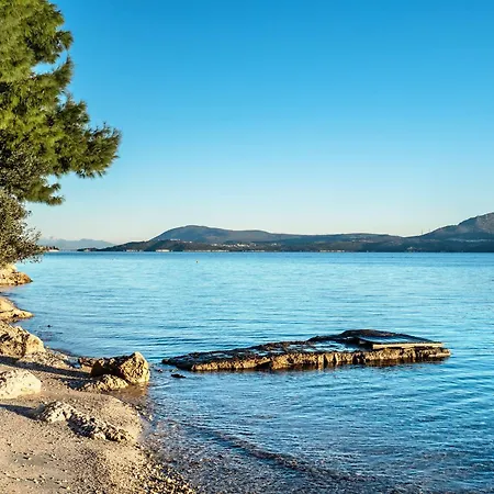 Old Boat Double 11 Apartament *